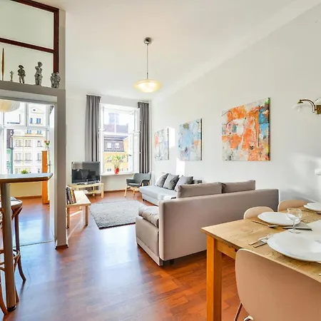 K&m Artistic Rynek Vratislav